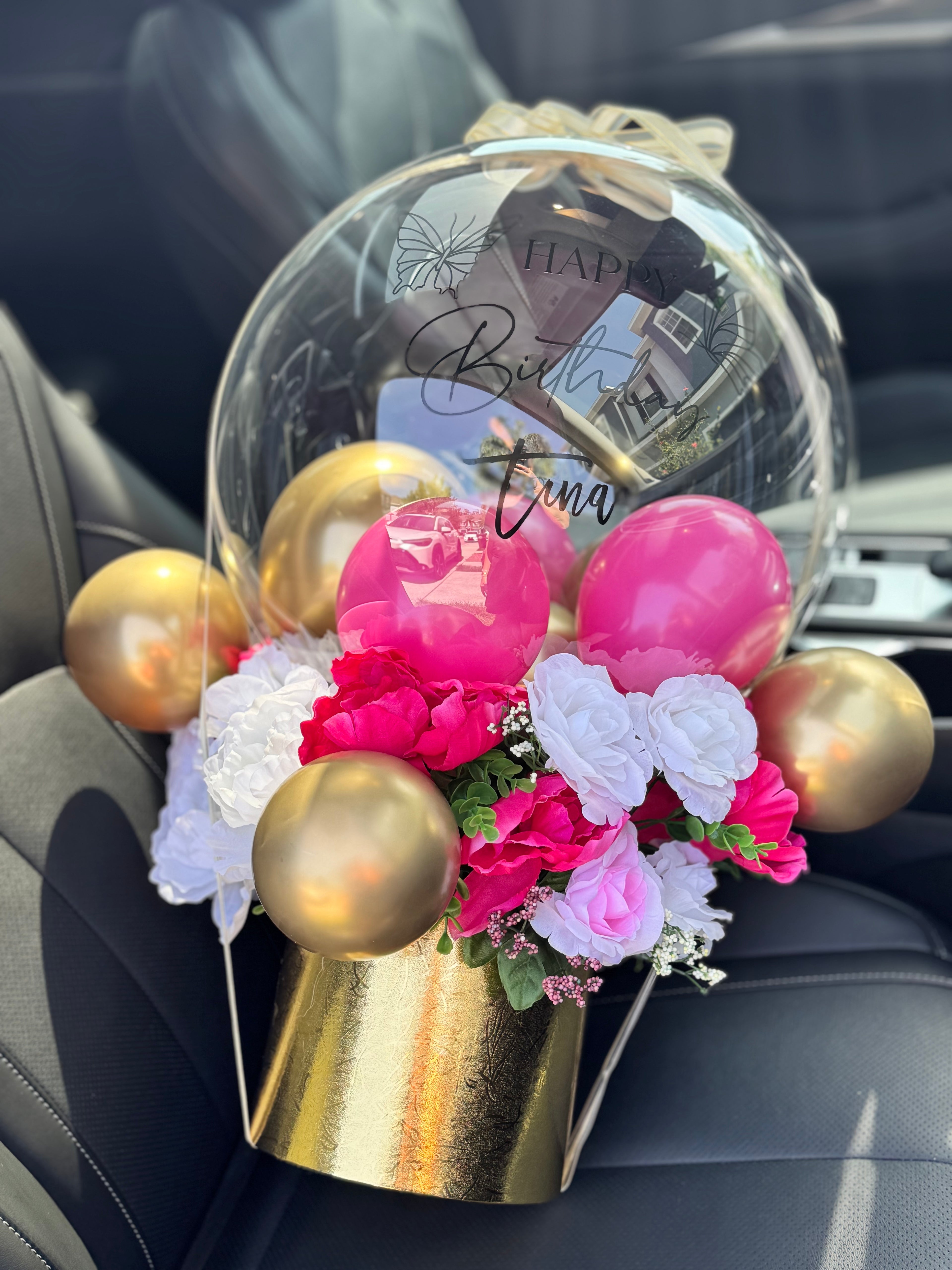 Bobo Balloon Bouquet with Flowers