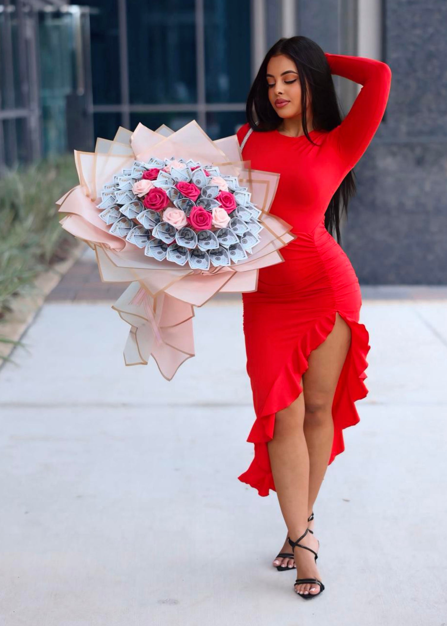Luxury Rose & Money Bouquet - 40 bills