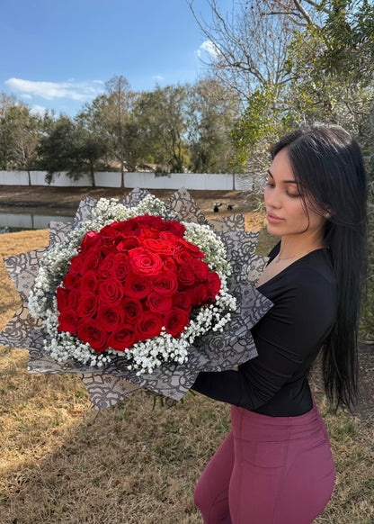 Luxury Hand-Tied Rose Bouquet | 25–100 Premium Long-Stem Roses