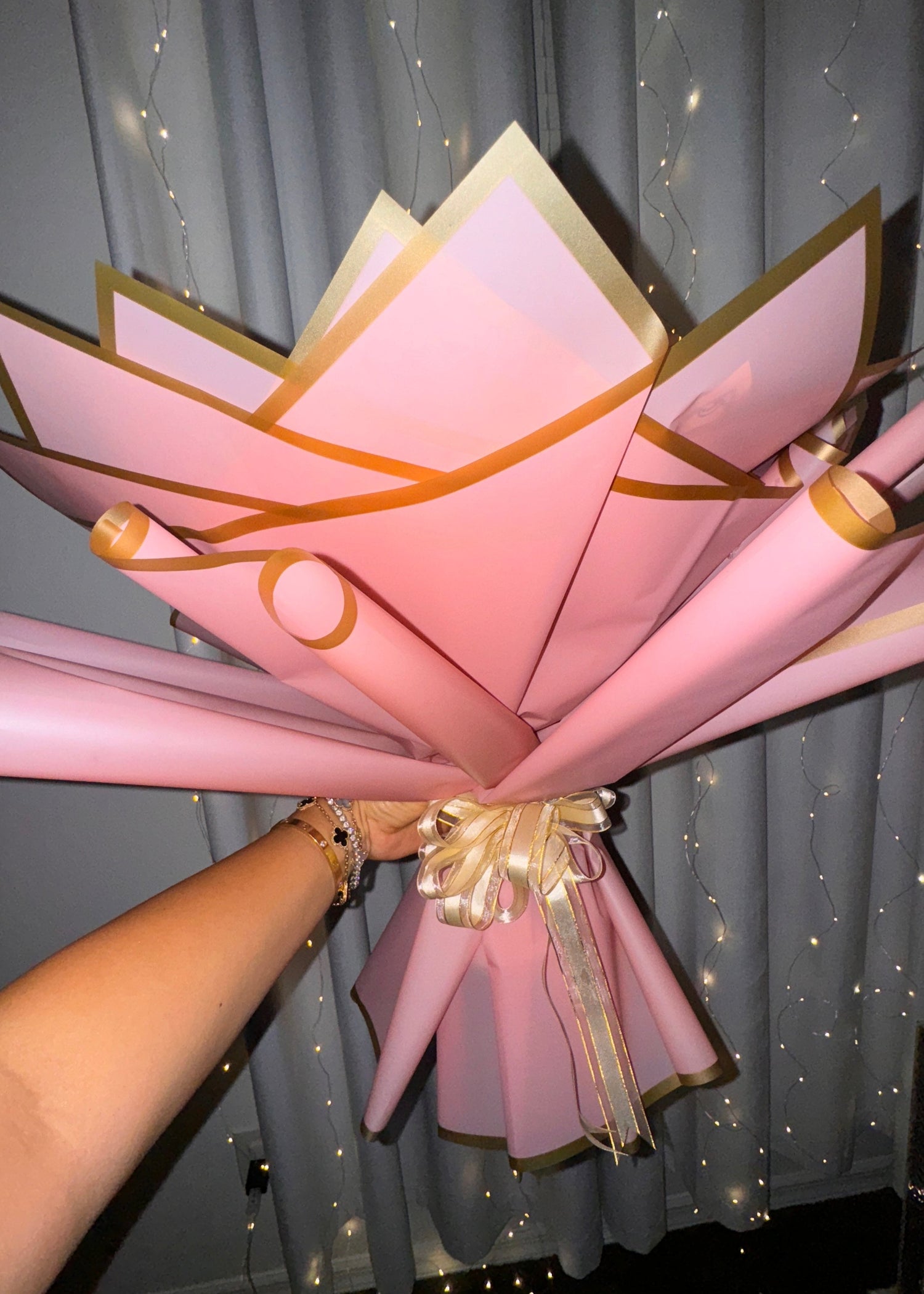 Pink Roses and Money Bouquet (40 Bills)