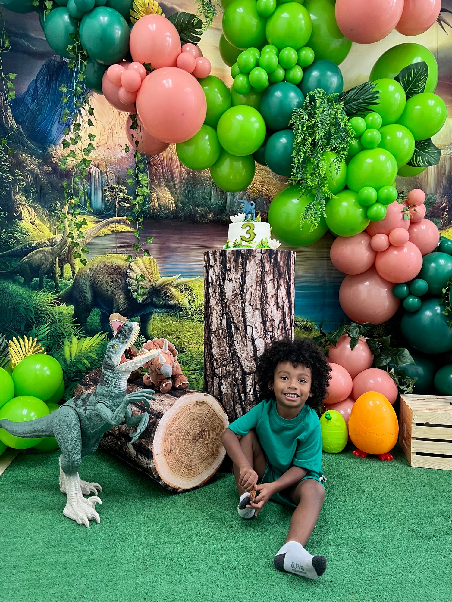 dinosaur balloon garland