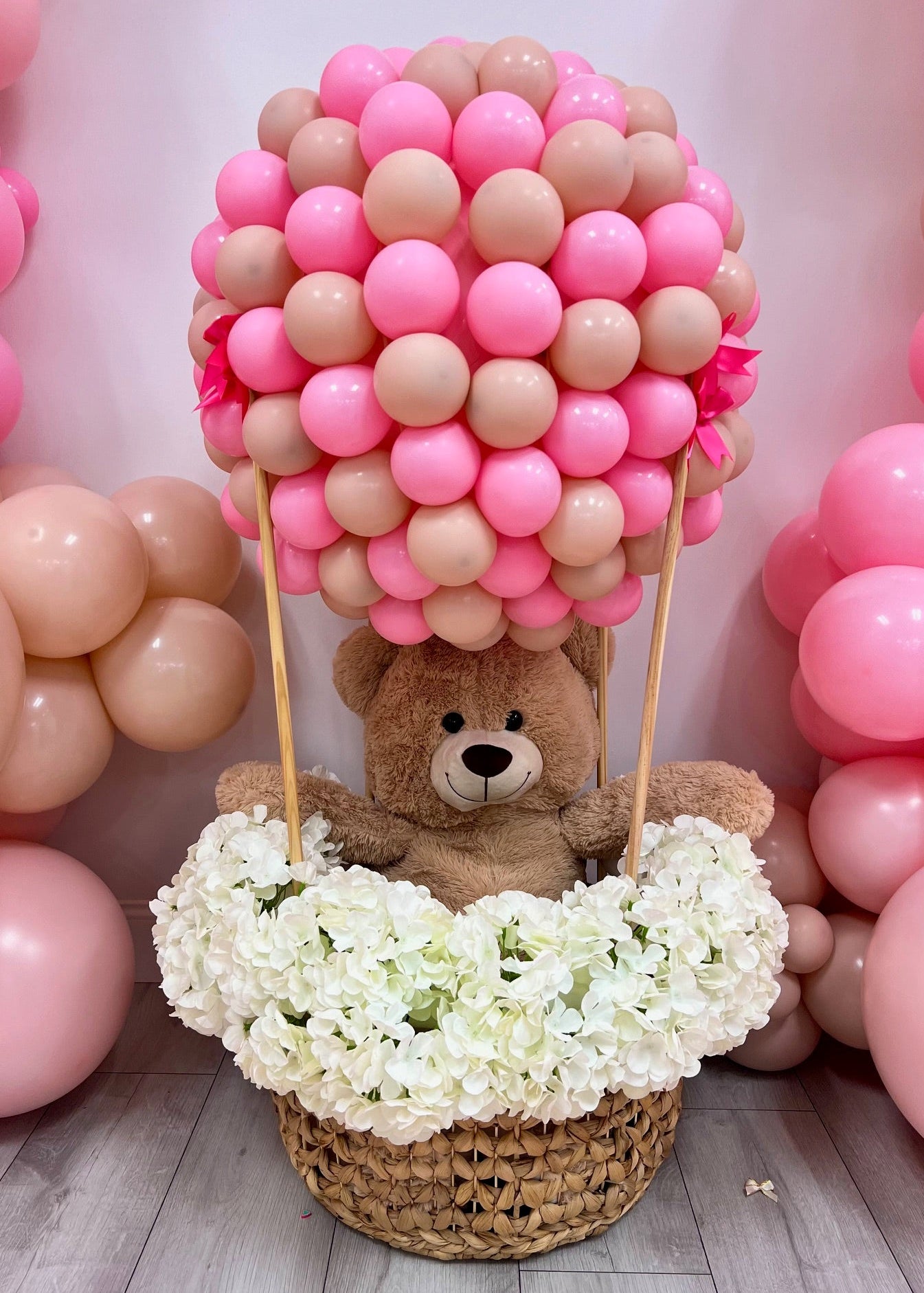Teddy Bear Hot Air Balloon, baby shower gift , Teddy bear balloon bouquet, balloon bouquet , party galore, party decorations, party decor , pink balloons 