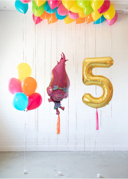  Kids Birthday Surprise Setup, kids birthday balloon decorations , kids birthday balloon decor , tampa balloons , tampa balloon artist 