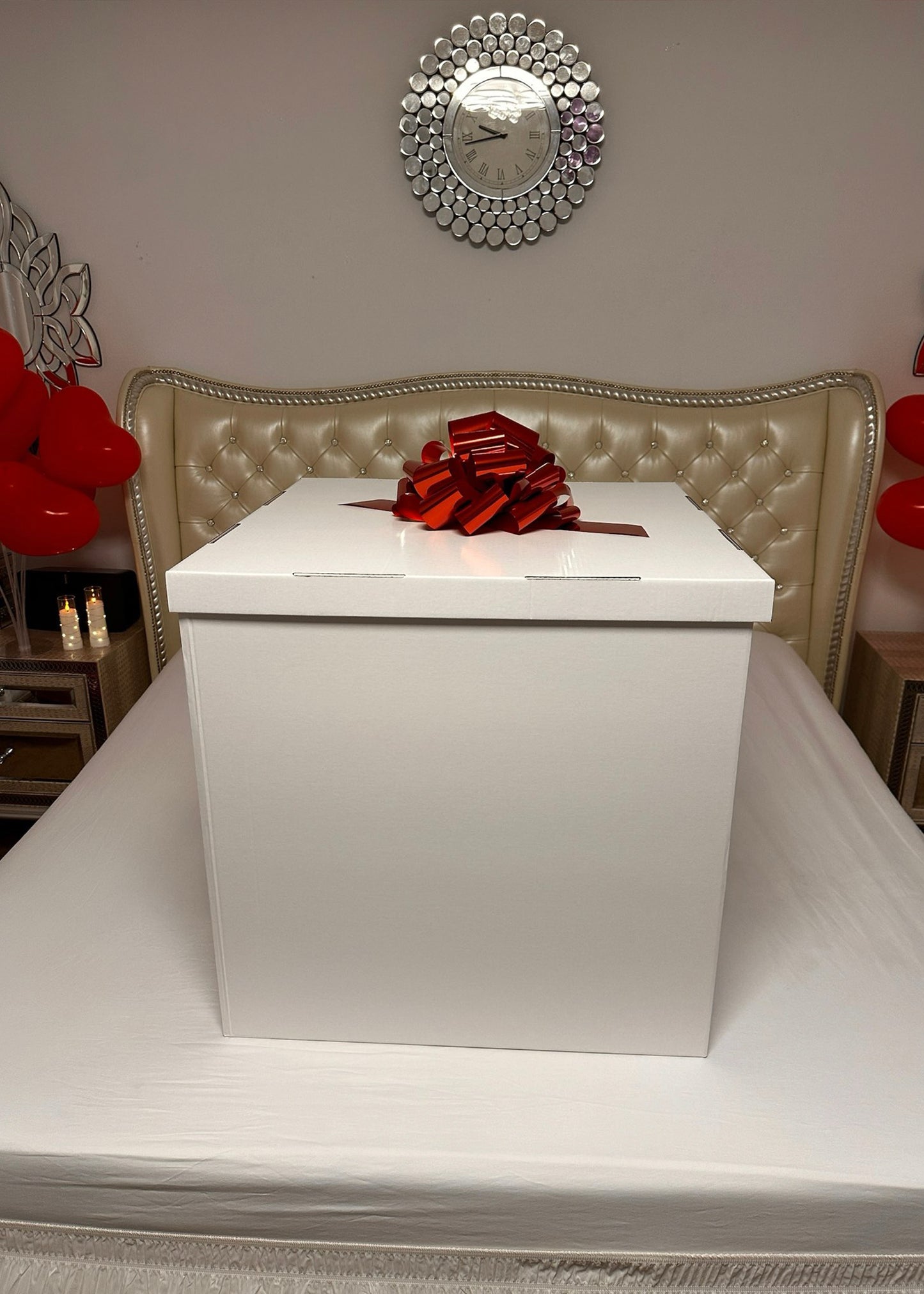 Personalized Jumbo Gift Box with 12 Helium Balloons