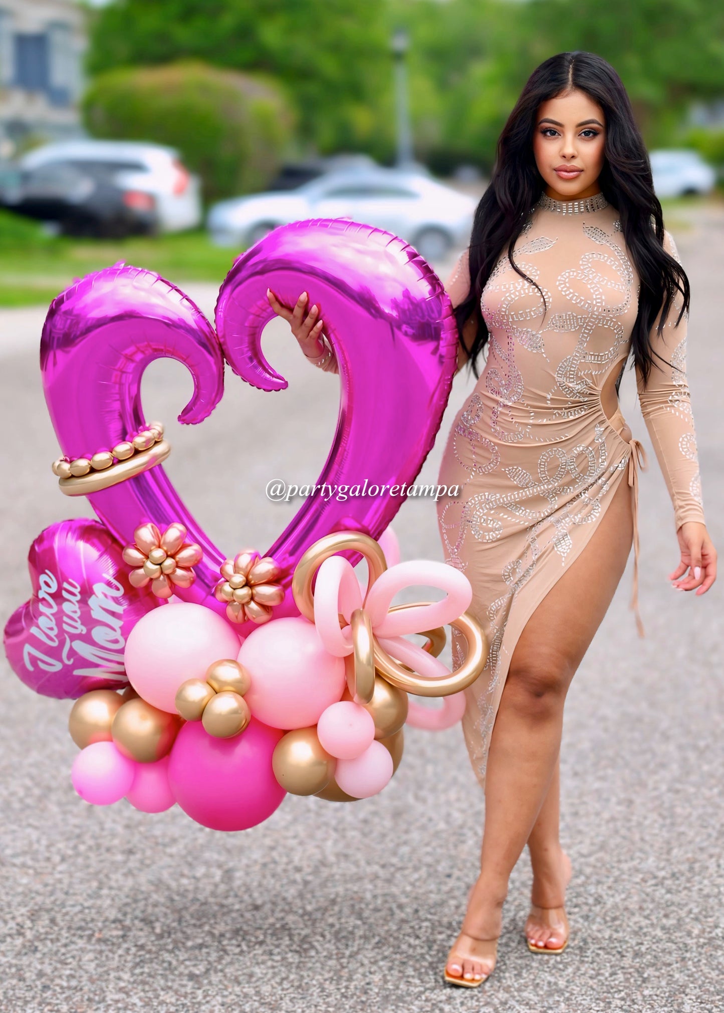 "I Love You Mom" Balloon Bouquet